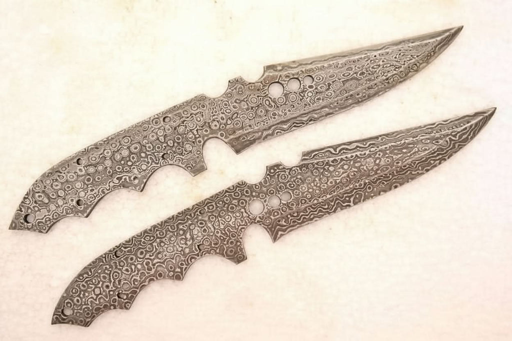 Handmade Damascus Steel Hunting Knives Fixed Blank Blades / Knife Making Material DK-0120